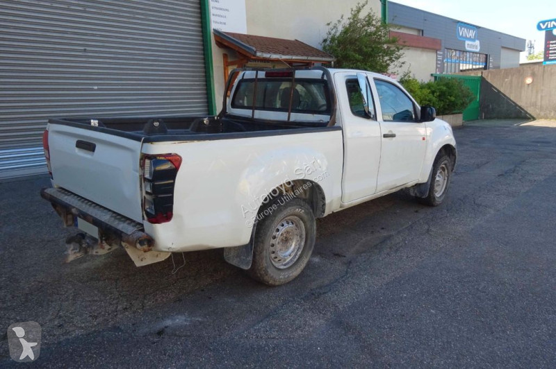 Autoutilitară Isuzu D-Max 1,9 DDI 165