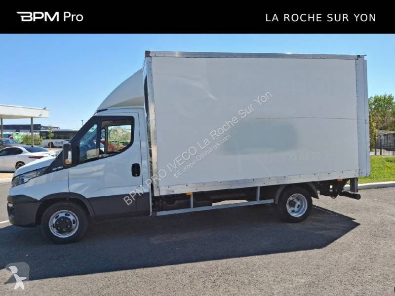 Furgoneta Iveco