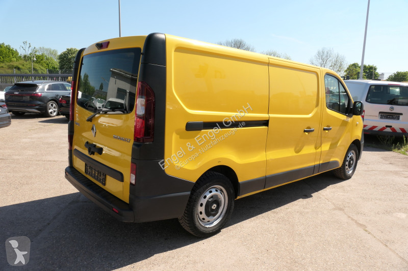Veículo utilitário Renault Trafic dCi 120 L2H1