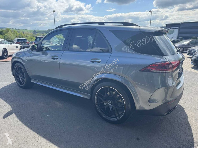 Furgoneta Mercedes 53...