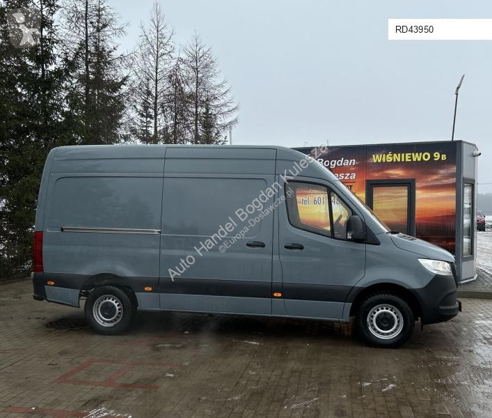 Autoutilitară Mercedes