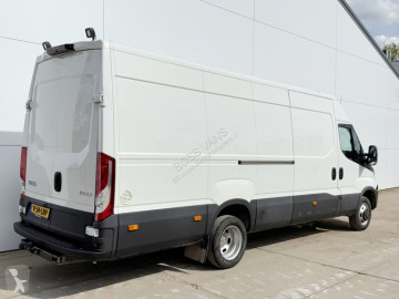Fourgon utilitaire Iveco