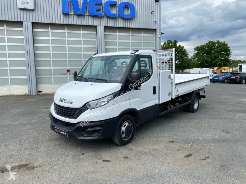 Veicolo commerciale Iveco 35C16H3.0 Empattement...