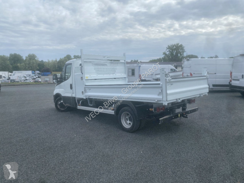 Veicolo commerciale Iveco 35C16H3.0 Empattement...