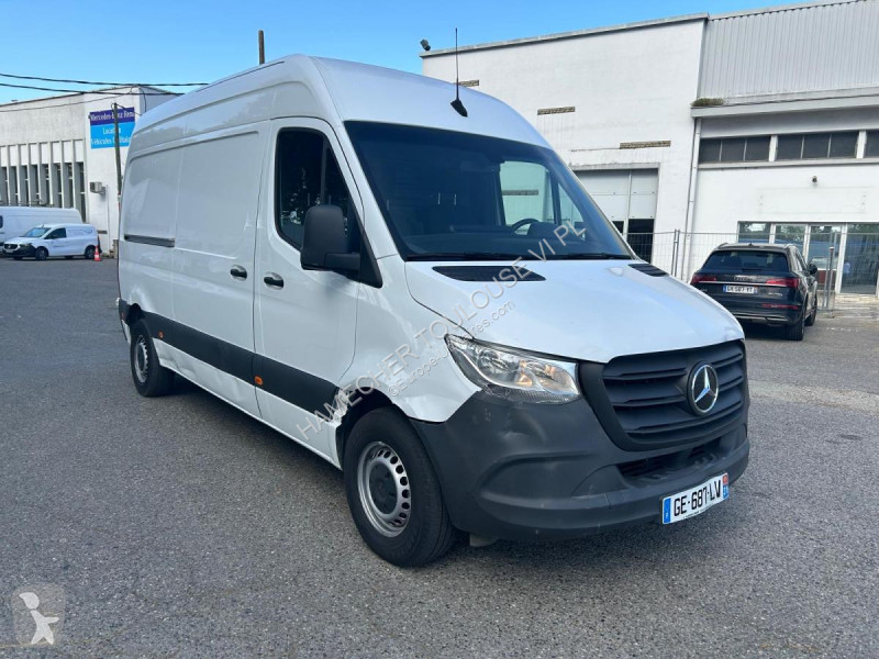 Véhicule utilitaire Mercedes e-SPRINTER