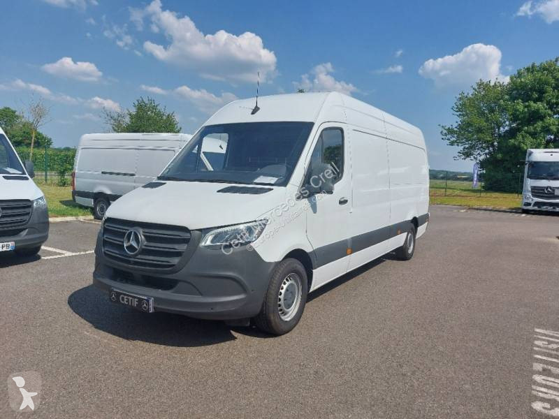Véhicule utilitaire Mercedes