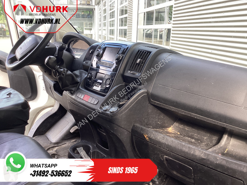 Véhicule utilitaire Peugeot 2.0 HDI 130 pk L2H2...