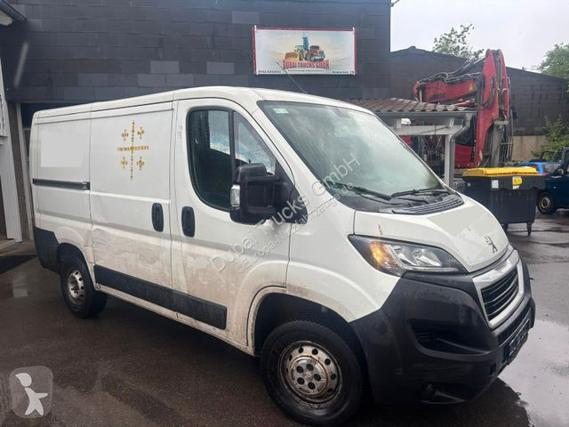 Nyttofordon Peugeot Kasten 330 L1H1 Pro 120...