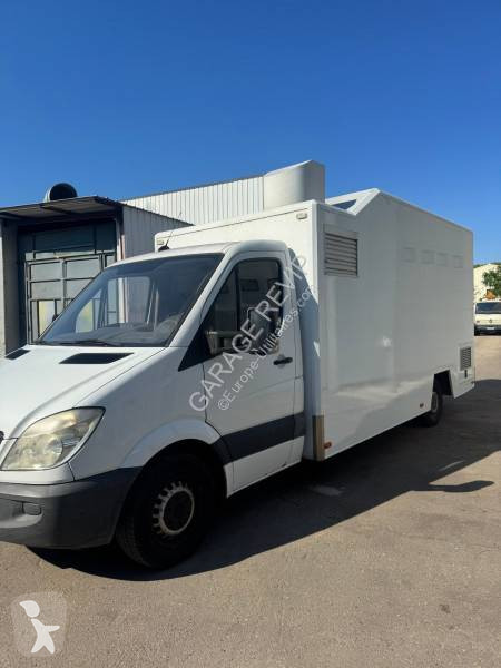Véhicule utilitaire Mercedes