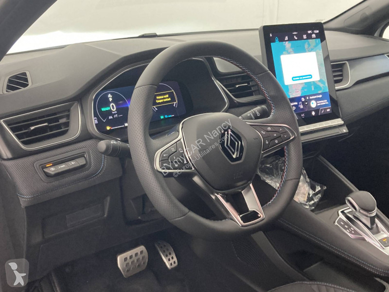 Veicolo commerciale Renault Captur E-Tech full...