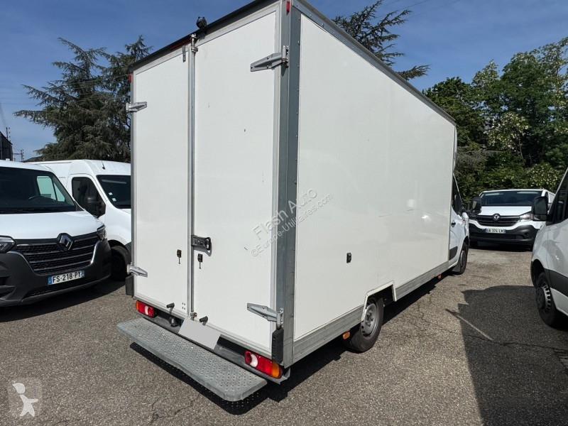Autoutilitară Renault MASTER III 2.3 BLUE DCI...