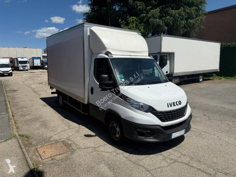 Véhicule utilitaire Iveco
