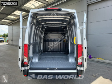 Caja cerrada Iveco nueva