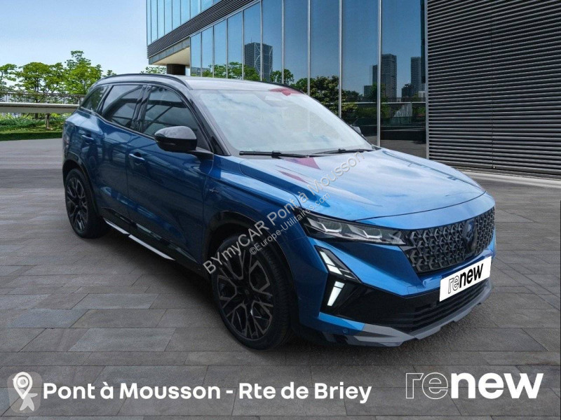 Veicolo commerciale Renault Austral full hybrid...