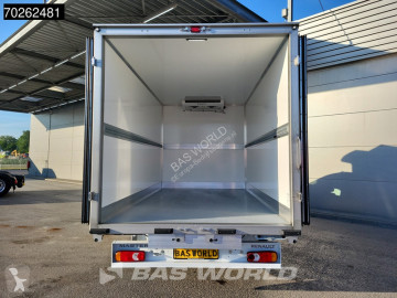 Caja cerrada Renault nueva
