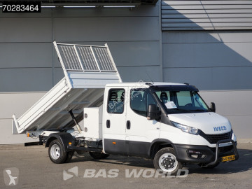 Con volquete Iveco