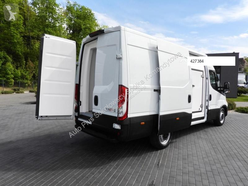 Autoutilitară Iveco DAILY 35S14 FURGON CHŁODNIA...