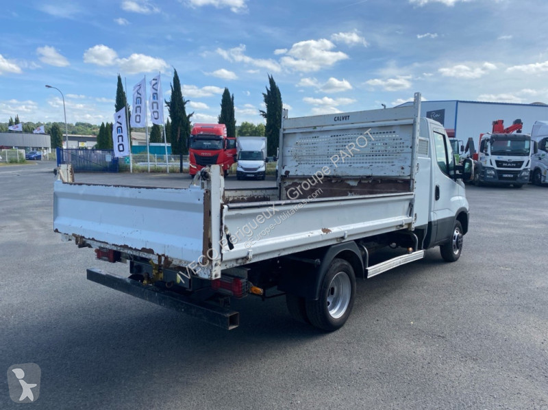 Veicolo commerciale Iveco 35C15H Empattement...