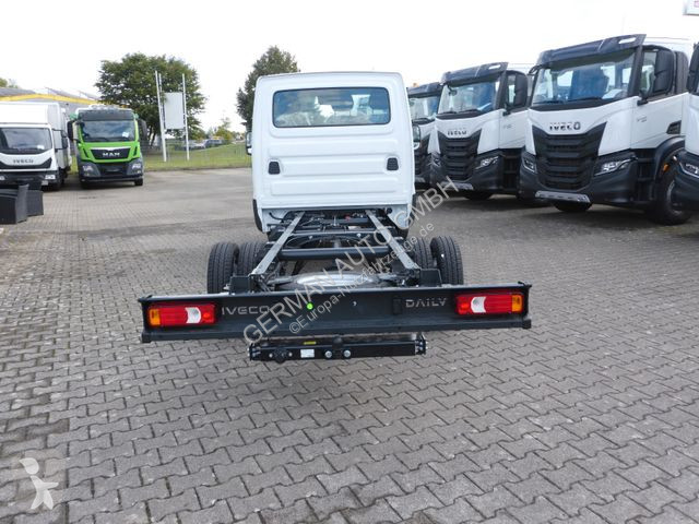 Furgoneta Iveco 35C16H 3,0 l Rd.3750, Neu MY...