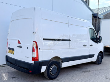 Caja cerrada Renault