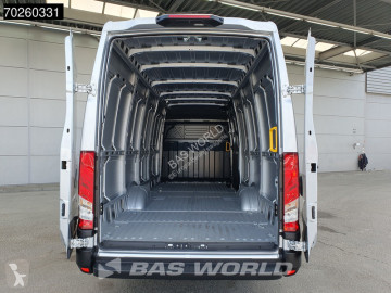 Caja cerrada Iveco nueva