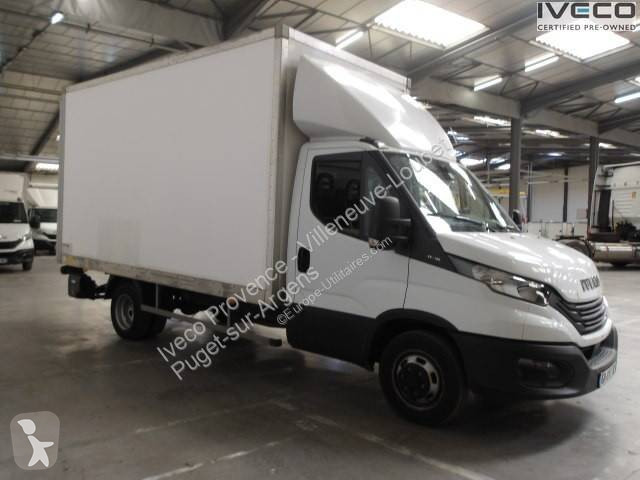 Véhicule utilitaire Iveco