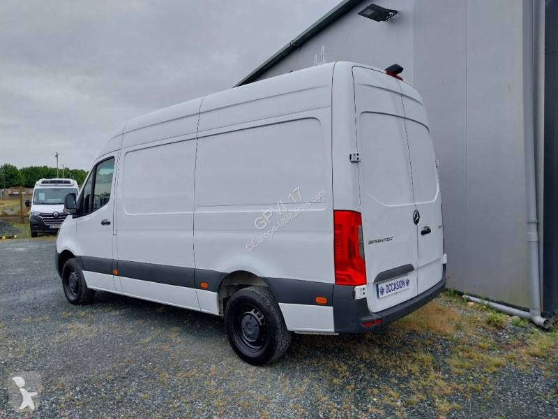 Véhicule utilitaire Mercedes
