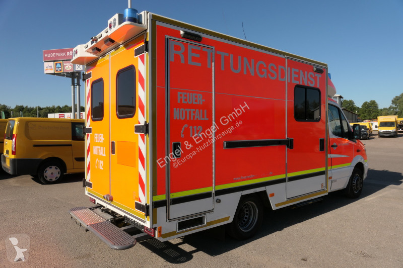 Véhicule utilitaire Mercedes Sprinter 519 CDI...