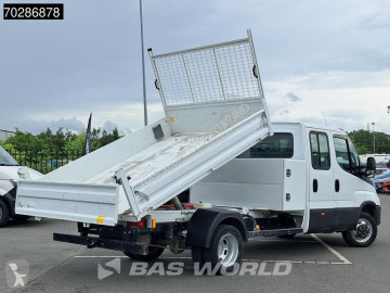 Utilitaire plateau Iveco