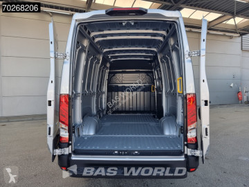 Fourgon utilitaire Iveco neuf