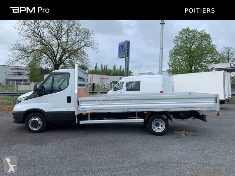 Véhicule utilitaire Iveco