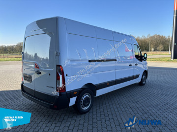 Fourgon utilitaire Renault neuf