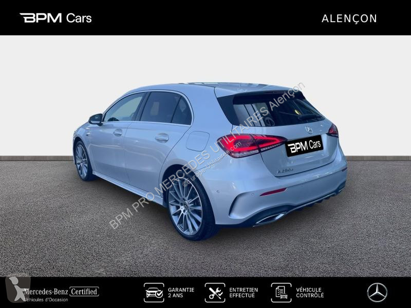 Véhicule utilitaire Mercedes Classe A 250 e...
