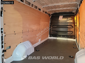 Caja cerrada Renault nueva