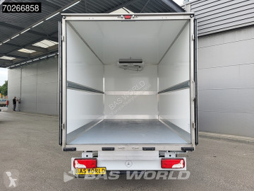 Caja cerrada Mercedes