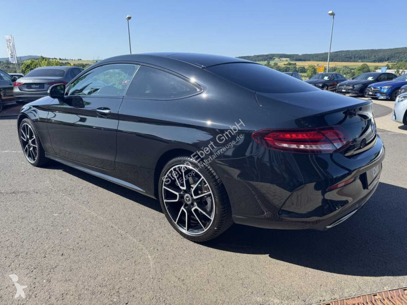 Véhicule utilitaire Mercedes C 400 4M A Coupe...