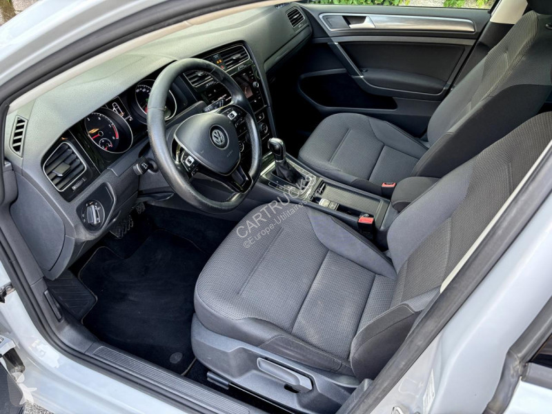 Véhicule utilitaire Volkswagen GOLF