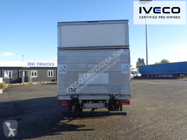 Véhicule utilitaire Iveco DAILY 35C16 3.0