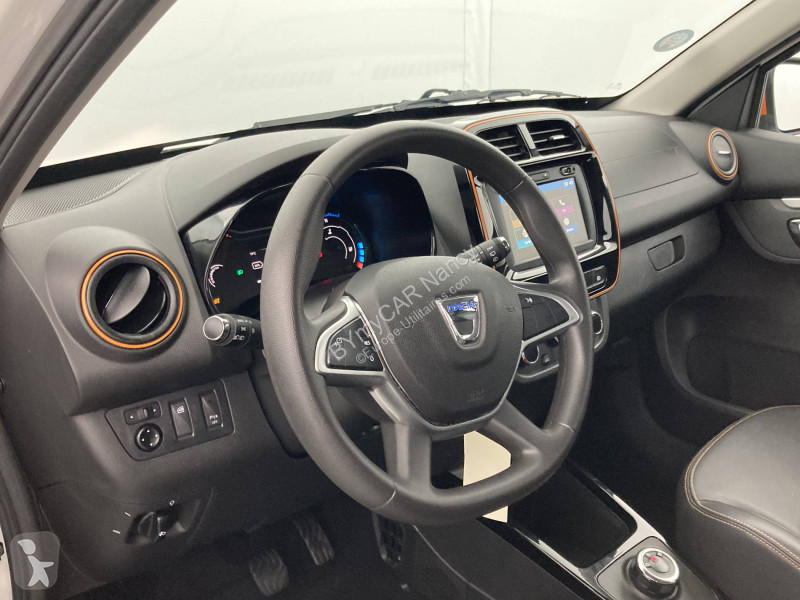 Veículo utilitário Dacia Spring Achat Intégral