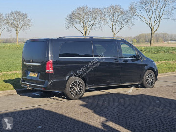 Fourgon utilitaire Mercedes