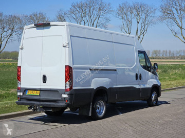 Caja cerrada Iveco