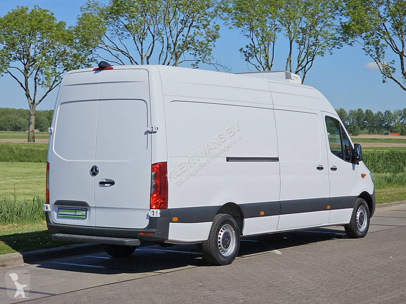Užitkové vozidlo Mercedes 317 L3H2 Maxi Koeler D/N