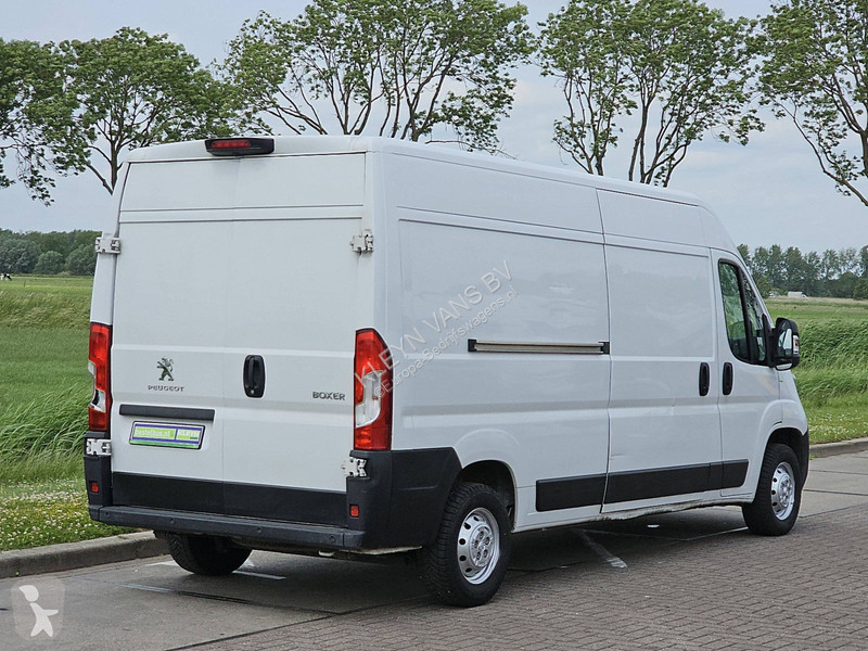 Véhicule utilitaire Peugeot 2.2 L3H2 140Pk Navi...
