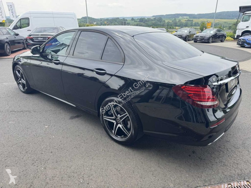 Véhicule utilitaire Mercedes E 300de 9G...