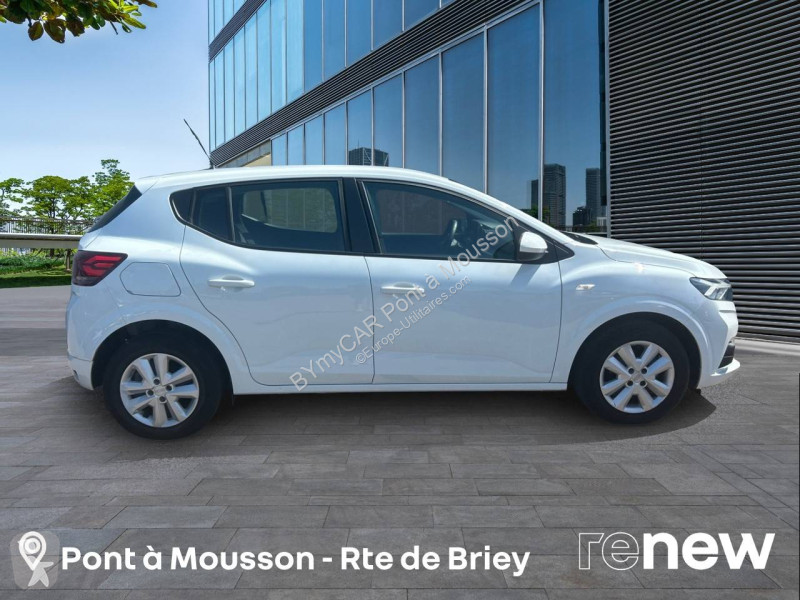 Autoutilitară Dacia Sandero SCe 65