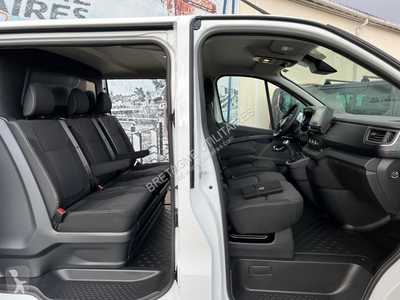Véhicule utilitaire Nissan PRIMASTAR FG L1H1...