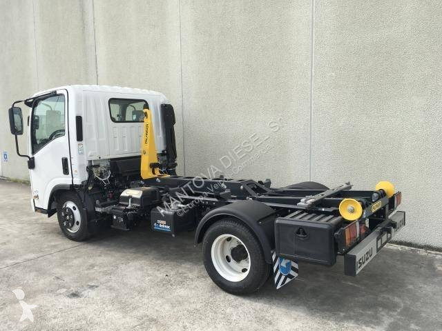 Furgoneta Isuzu