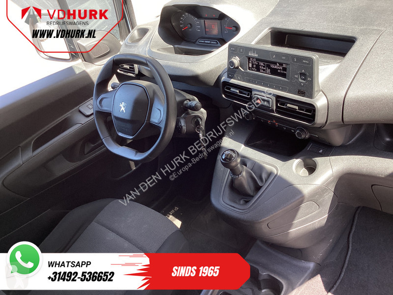 Véhicule utilitaire Peugeot 1.6 HDI 75 pk...
