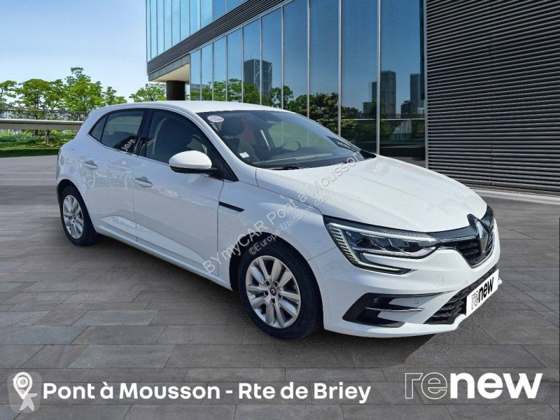 Autoutilitară Renault Mégane IV Berline Blue...