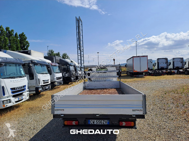Furgoneta Nissan NISSAN CABSTAR V.I TL 35 CON...